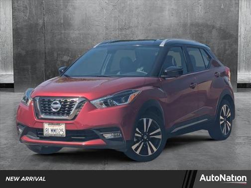 2019 Nissan Kicks SR