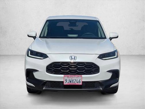 Platinum White Pearl 2024 Honda HR-V LX