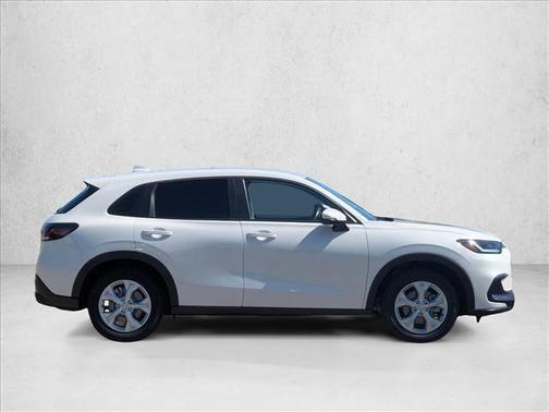 Platinum White Pearl 2024 Honda HR-V LX