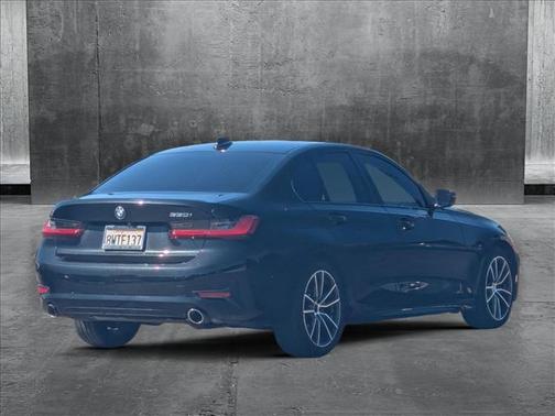 2019 BMW 330 330i