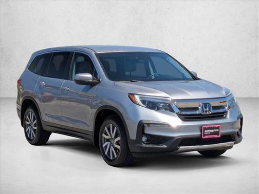 Lunar Silver Metallic 2020 Honda Pilot 2WD EX