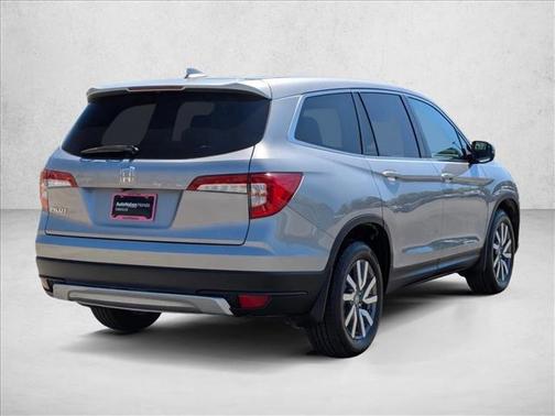 Lunar Silver Metallic 2020 Honda Pilot 2WD EX