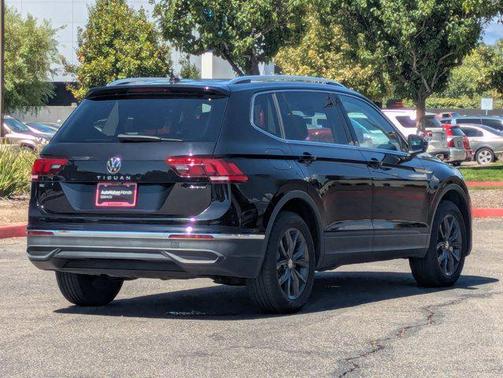 2022 Volkswagen Tiguan 2.0T SE 4MOTION