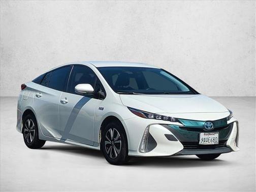 2018 Toyota Prius Prime Premium