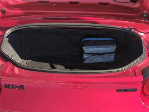 2023 Mazda MX-5 Miata Club