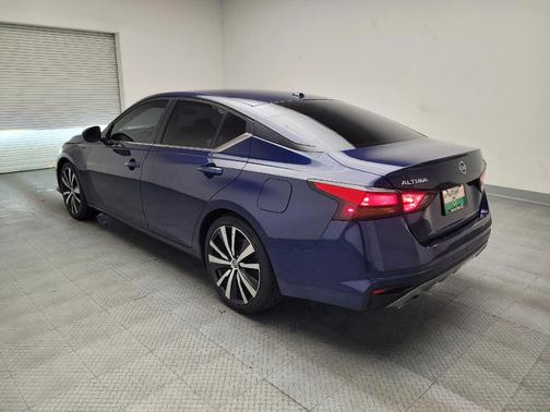 2022 Nissan Altima SR FWD