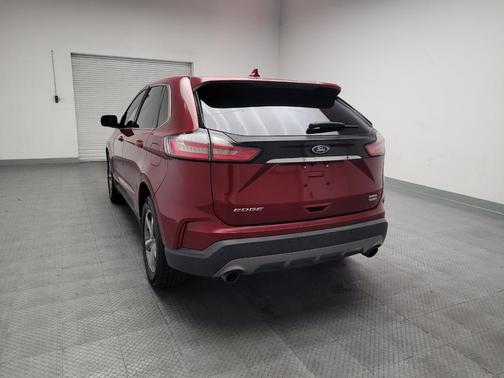 Ruby Red Metallic Tinted Clearcoat 2019 Ford Edge SEL