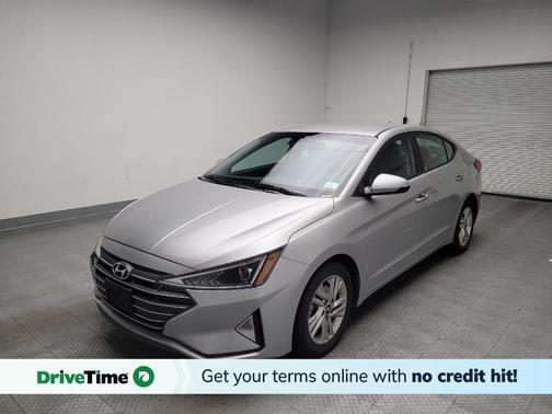 Stellar Silver 2020 Hyundai ELANTRA SEL