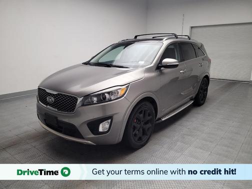 Titanium Silver 2017 Kia Sorento SX