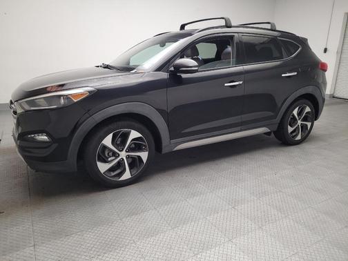 Black Noir Pearl 2017 Hyundai TUCSON Limited