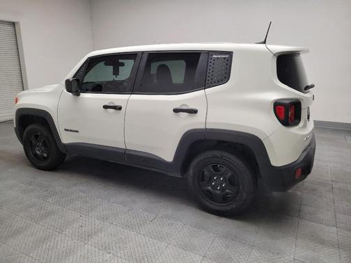 Alpine White 2018 Jeep Renegade Sport