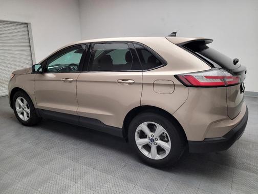 2021 Ford Edge SE