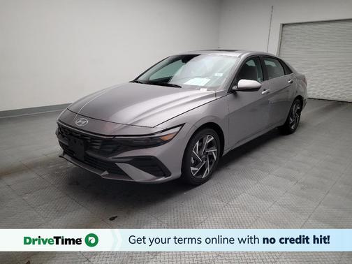 2025 Hyundai ELANTRA SEL