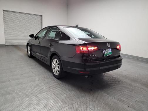 Black 2015 Volkswagen Jetta 1.8T SE
