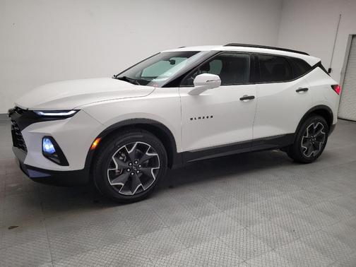 Summit White 2019 Chevrolet Blazer RS