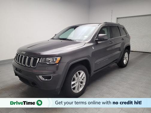 Granite Crystal Metallic Clearcoat 2017 Jeep Grand Cherokee Laredo