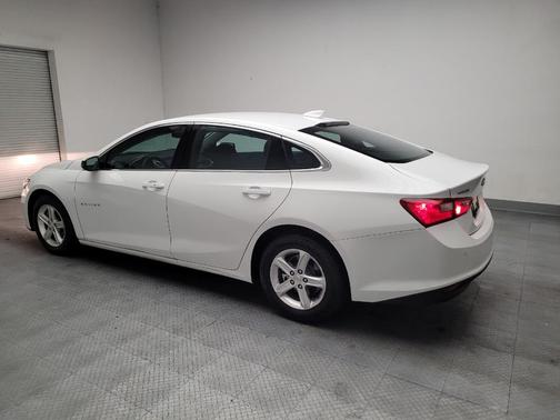 White 2023 Chevrolet Malibu 1LT