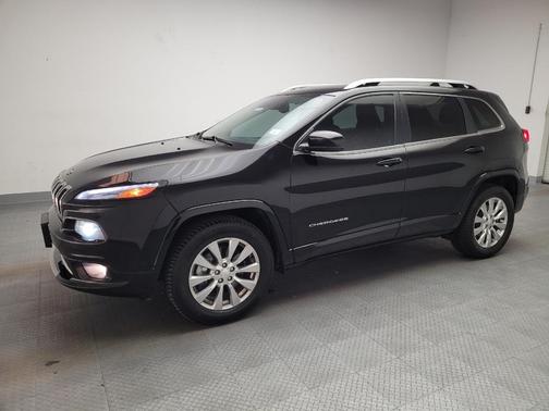 2018 Jeep Cherokee Overland