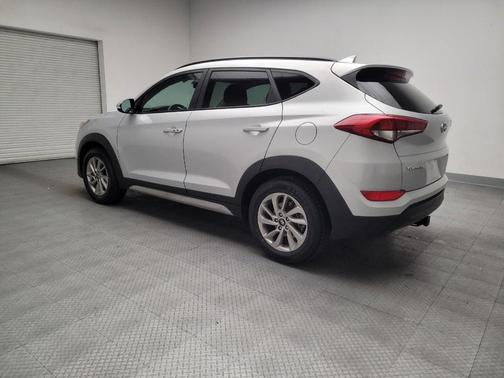 2017 Hyundai TUCSON SE Plus