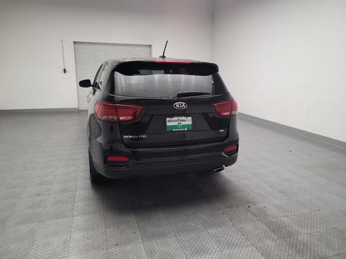 Ebony Black 2020 Kia Sorento LX
