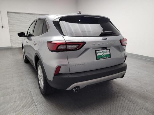 Iconic Silver Metallic 2023 Ford Escape Active
