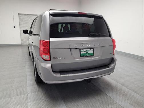 2014 Dodge Grand Caravan R/T
