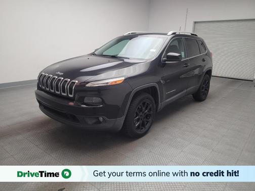 Brilliant Black Crystal Pearlcoat 2016 Jeep Cherokee Latitude