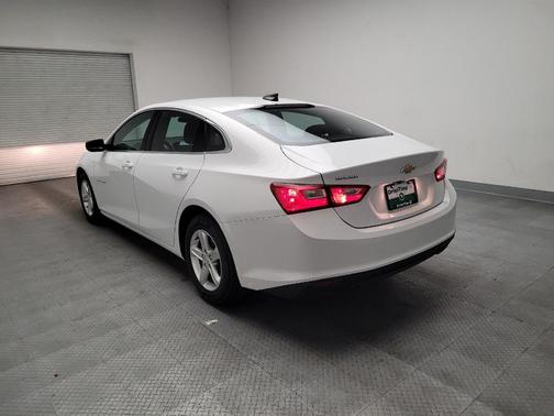 Summit White 2023 Chevrolet Malibu 1LS