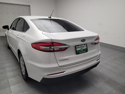 2019 Ford Fusion S