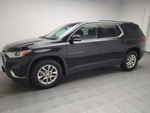Mosaic Black Metallic 2019 Chevrolet Traverse LT Cloth