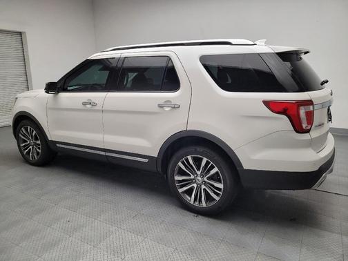 2017 Ford Explorer Platinum