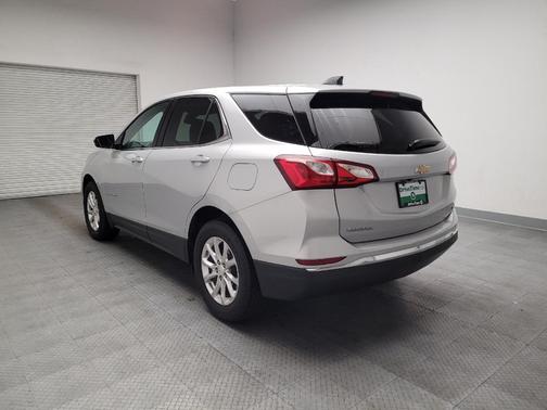 Silver Ice Metallic 2020 Chevrolet Equinox 1LT