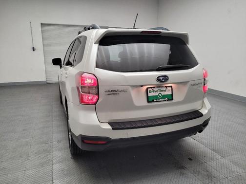 2015 Subaru Forester 2.5i Touring