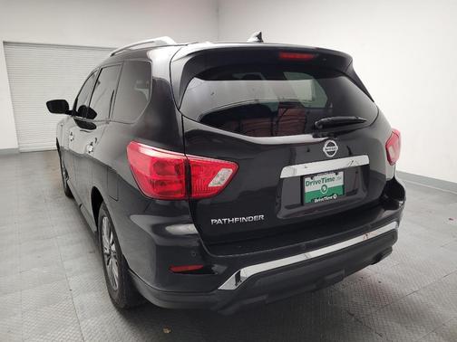 Magnetic Black Pearl 2019 Nissan Pathfinder S