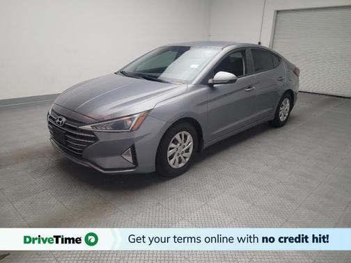 Gray 2019 Hyundai ELANTRA SE