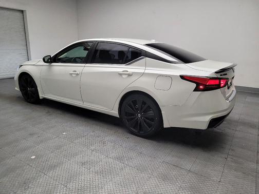 2022 Nissan Altima SR FWD