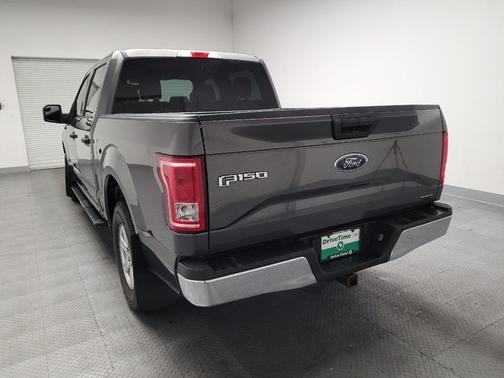 Gray 2016 Ford F-150 XLT