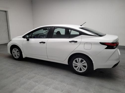 Fresh Powder 2025 Nissan Versa 1.6 S
