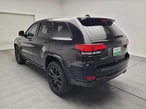 2021 Jeep Grand Cherokee Laredo