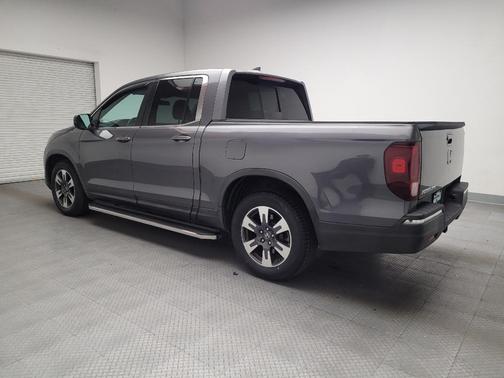 Crystal Black Pearl 2019 Honda Ridgeline RTL