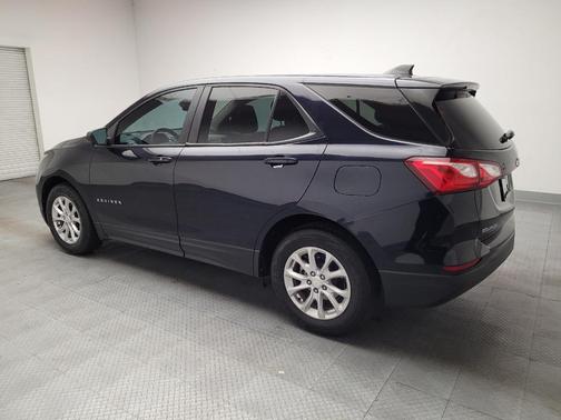 Midnight Blue Metallic 2021 Chevrolet Equinox LS