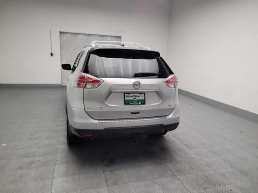 Brilliant Silver 2016 Nissan Rogue SV