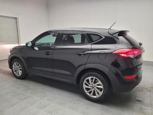 Black Noir Pearl 2018 Hyundai TUCSON SE