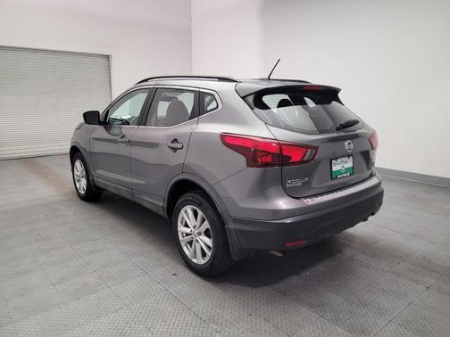 Gun Metallic 2018 Nissan Rogue Sport SV