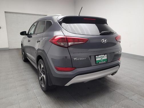 Coliseum Gray 2017 Hyundai TUCSON Sport