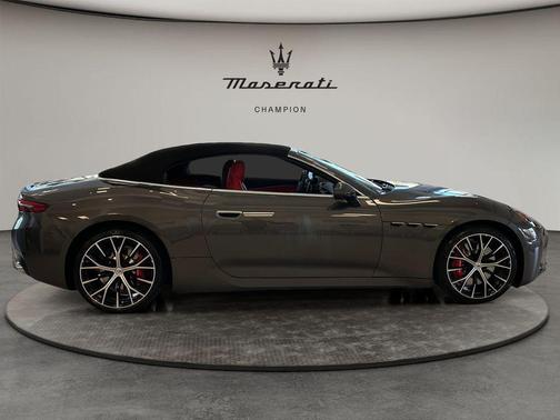 2026 Maserati GranCabrio Convertible