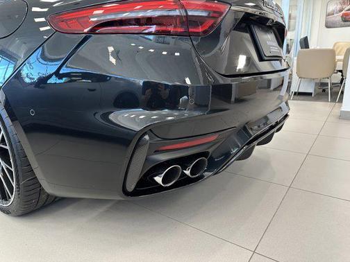 2024 Maserati GranTurismo Trofeo