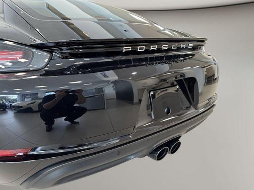 2024 Porsche 718 Cayman Coupe