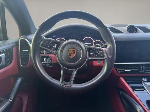 2020 Porsche Cayenne Cayenne
