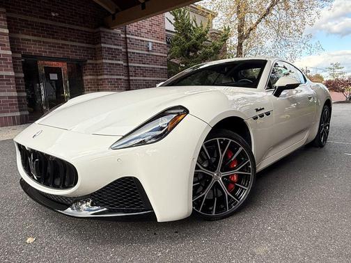 2024 Maserati GranTurismo Modena